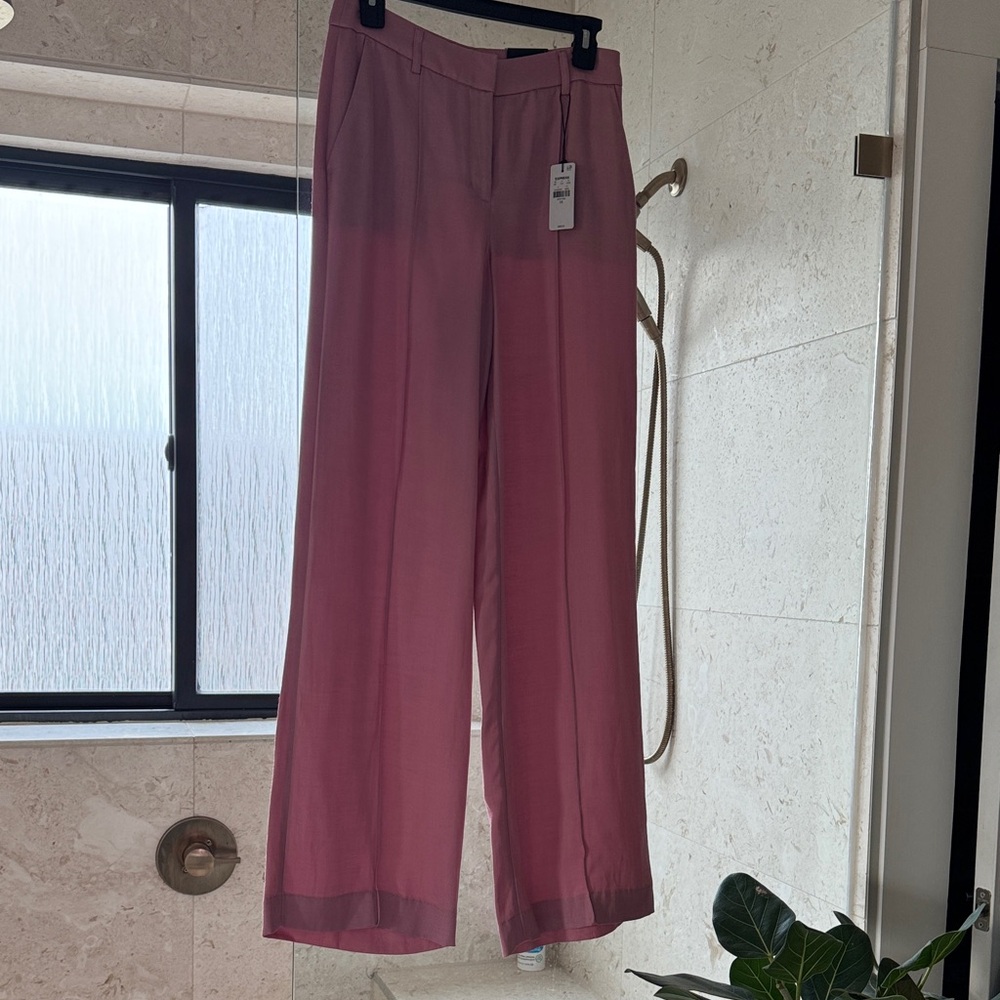 NWOT- Express Pink Wide Leg Women's Pants. Never worn.